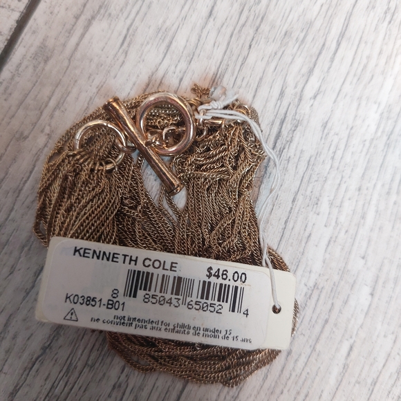 Kenneth Cole Bracelet Gold Colors ✨️ - Picture 4 of 8